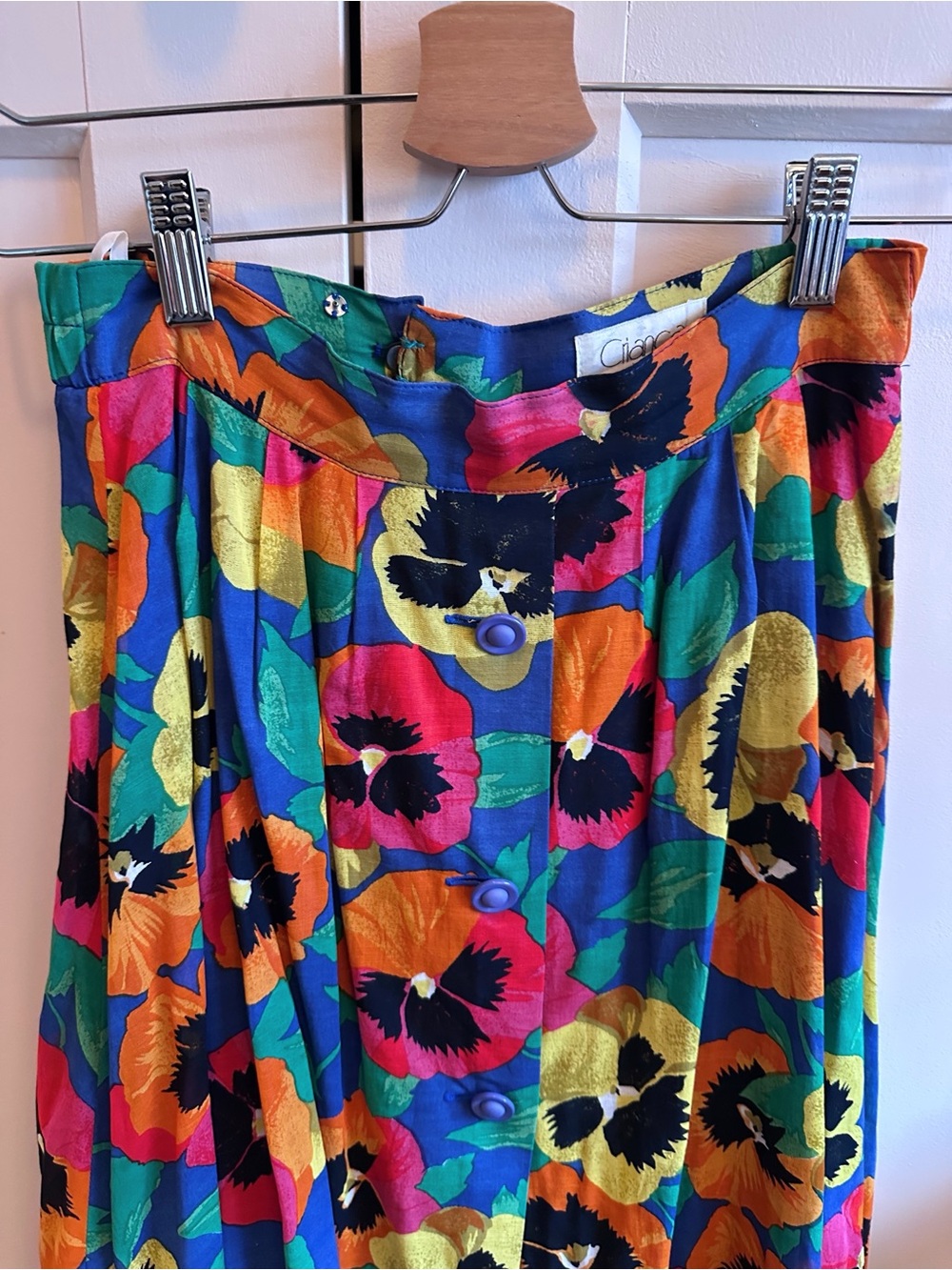 Vintage pansy print midi skirt - Picture 4 of 5